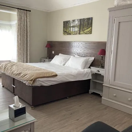 Pinewood Cottage Self Catering Apartments And Studio Apartments Lyndhurst Extérieur photo