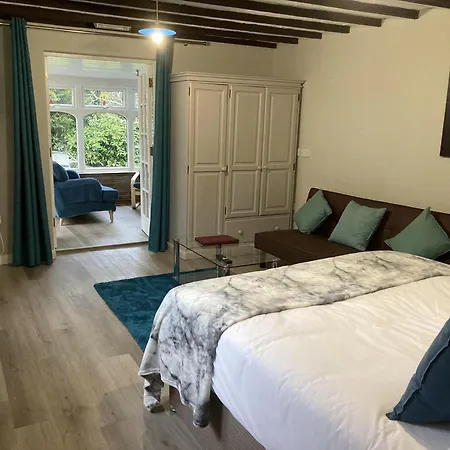 Pinewood Cottage Self Catering Apartments And Studio Apartments Lyndhurst Chambre photo